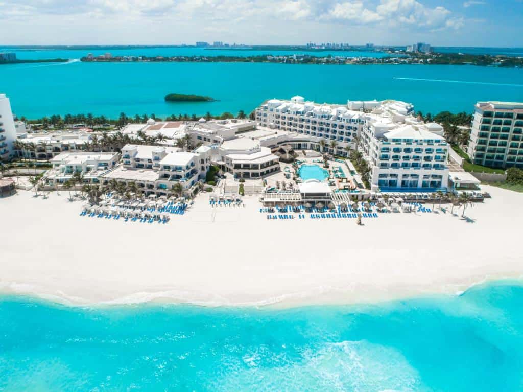 Wyndham Alltra Cancún Resort - Zona Hoteleira - Cancún - México